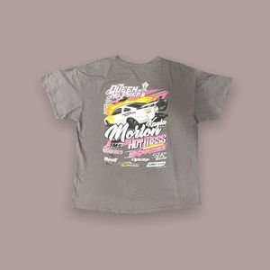 • vintage NASCAR Tee
• Large
• Never worn
• condition-Good